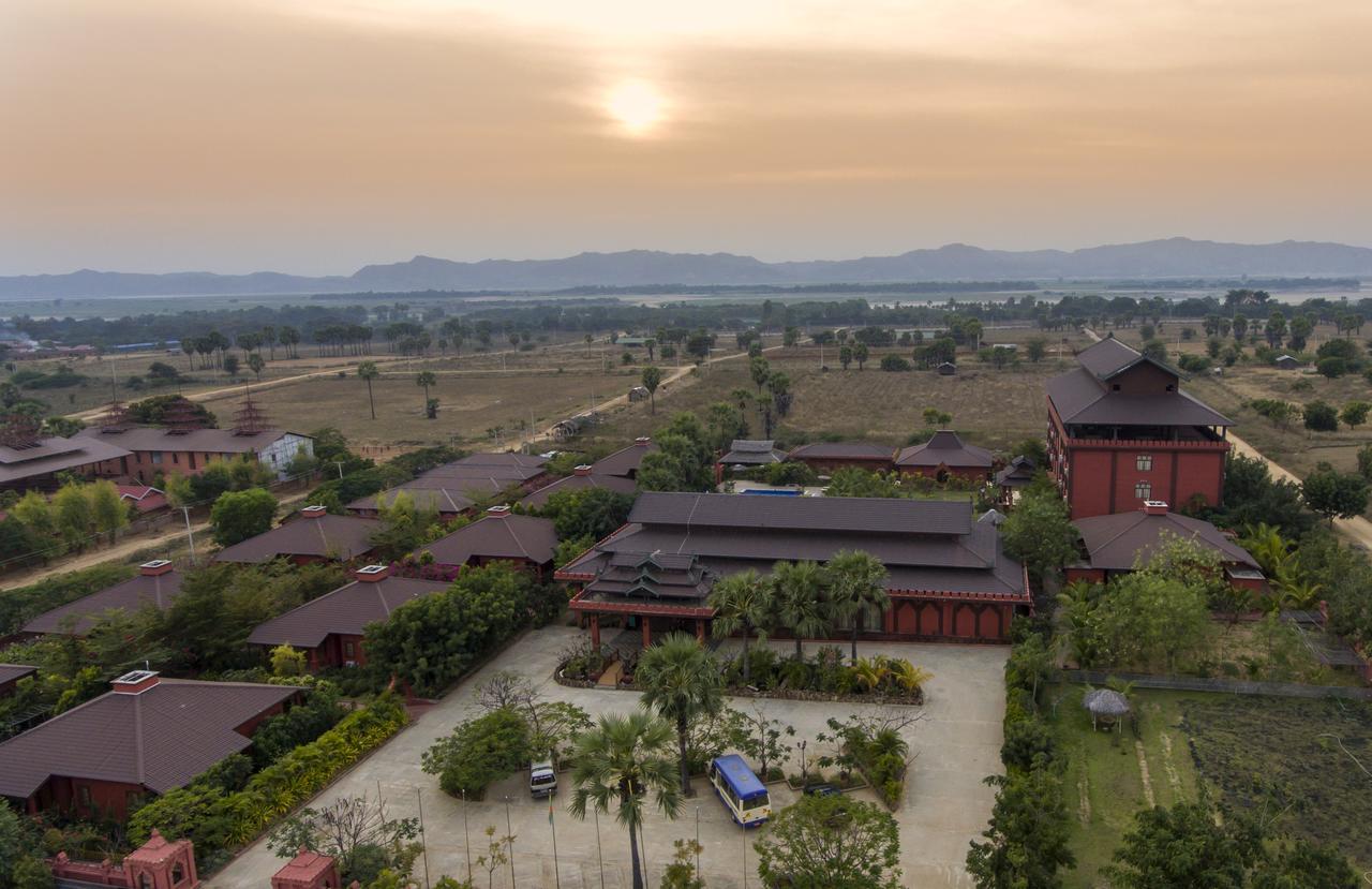 Gracious Bagan Hotel New Bagan Bagian luar foto